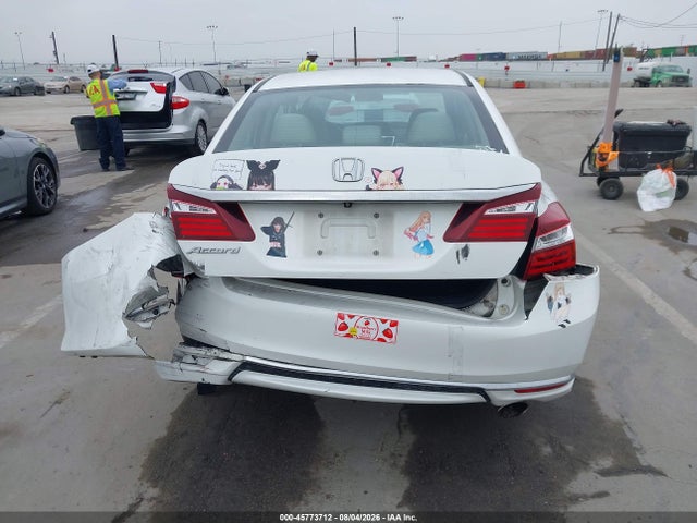 45773712 :رقم المزاد ، 1HGCR2F35HA161743 vin ، 2017 Honda Accord Lx مزاد بيع