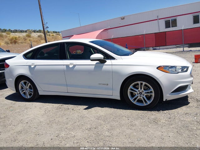 3FA6P0UU0JR254608 Ford Fusion Hybrid S
