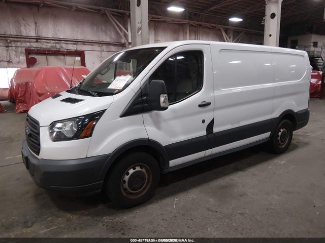 Ford Transit-150 2017 1FTYE1YM7HKA34650 Image 2