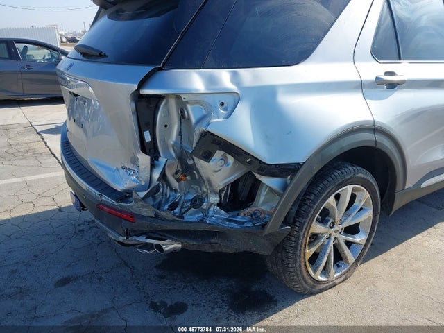 1FM5K8HCXMGA16499 Ford Explorer Platinum