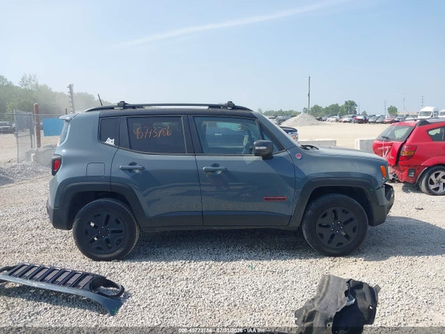 45773786 :رقم المزاد ، ZACCJBCBXJPH83794 vin ، 2018 Jeep Renegade Trailhawk 4x4 مزاد بيع