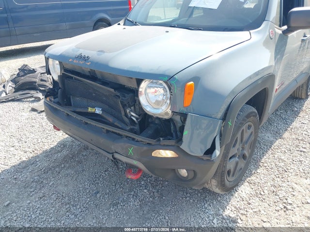 45773786 :رقم المزاد ، ZACCJBCBXJPH83794 vin ، 2018 Jeep Renegade Trailhawk 4x4 مزاد بيع