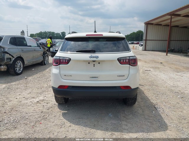 Aukcja sprzedaży 2017 Jeep New Compass Latitude 4x4, vin: 3C4NJDBB8HT666465, numer aukcji: 45773798