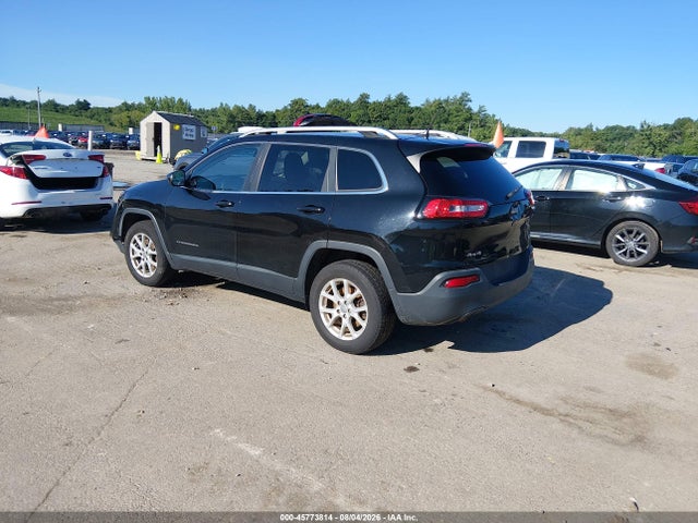 45773814 :رقم المزاد ، 1C4PJMCB4HW658199 vin ، 2017 Jeep Cherokee Latitude مزاد بيع