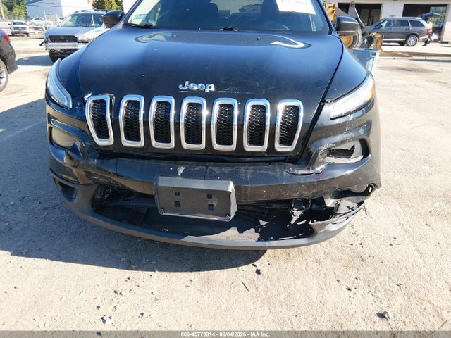 45773814 :رقم المزاد ، 1C4PJMCB4HW658199 vin ، 2017 Jeep Cherokee Latitude مزاد بيع