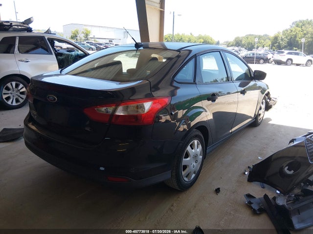 45773818 :رقم المزاد ، 1FAHP3E2XCL429875 vin ، 2012 Ford Focus S مزاد بيع