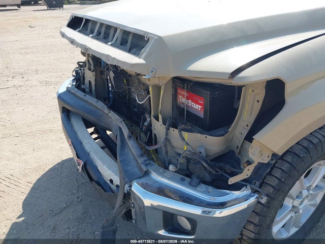 Продаж на аукціоні авто 2019 Toyota Tundra Sr5 5.7l V8, vin: 5TFDY5F13KX822695, номер лоту: 45773821