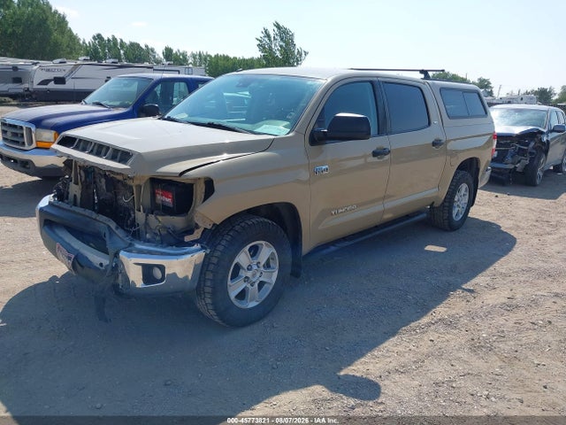 Продаж на аукціоні авто 2019 Toyota Tundra Sr5 5.7l V8, vin: 5TFDY5F13KX822695, номер лоту: 45773821