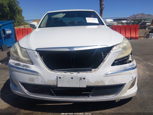 Продаж на аукціоні авто 2013 Hyundai Genesis 3.8, vin: KMHGC4DD5DU233960, номер лоту: 45773838