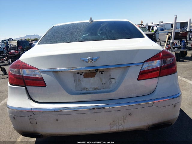 Продаж на аукціоні авто 2013 Hyundai Genesis 3.8, vin: KMHGC4DD5DU233960, номер лоту: 45773838