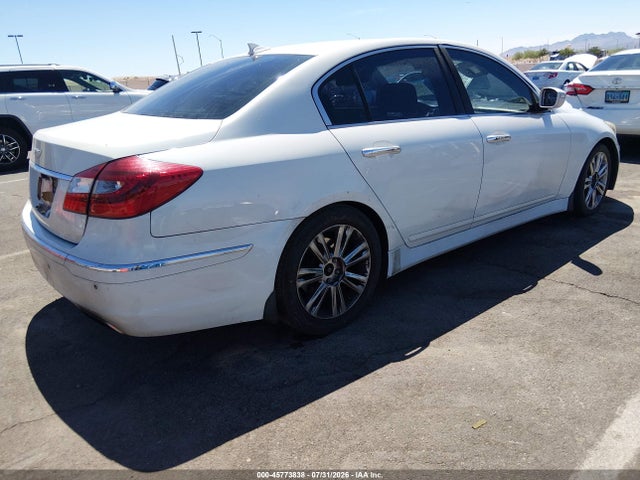 Продаж на аукціоні авто 2013 Hyundai Genesis 3.8, vin: KMHGC4DD5DU233960, номер лоту: 45773838