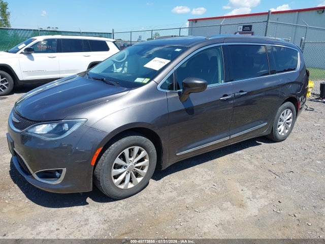 Aukcja sprzedaży 2018 Chrysler Pacifica Touring L, vin: 2C4RC1BG6JR126370, numer aukcji: 45773855