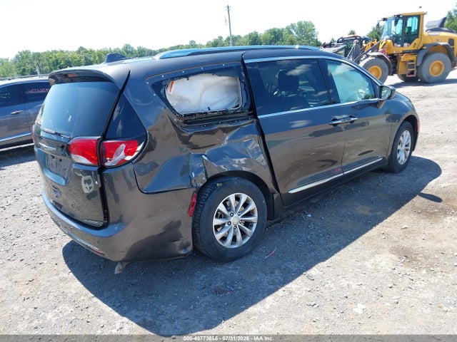 Aukcja sprzedaży 2018 Chrysler Pacifica Touring L, vin: 2C4RC1BG6JR126370, numer aukcji: 45773855