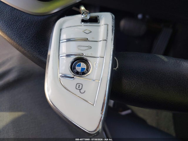 45773869 :رقم المزاد ، WBXJG9C0XN5V05766 vin ، 2022 Bmw X1 Xdrive28i مزاد بيع