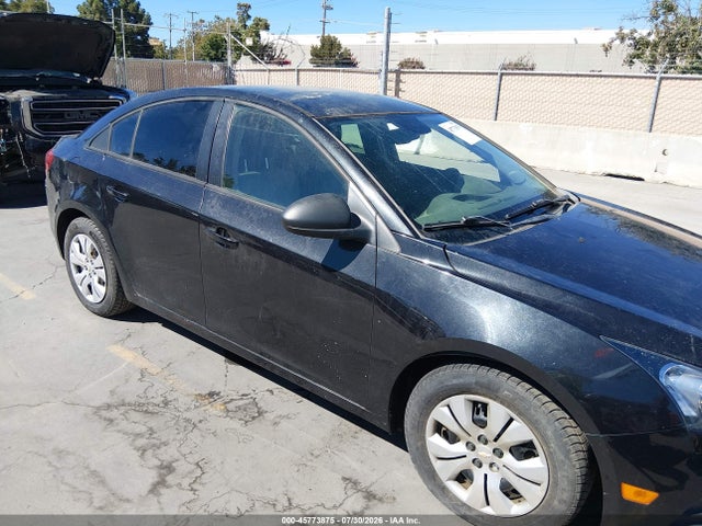 1G1PA5SGXE7104621 Chevrolet Cruze Ls Auto