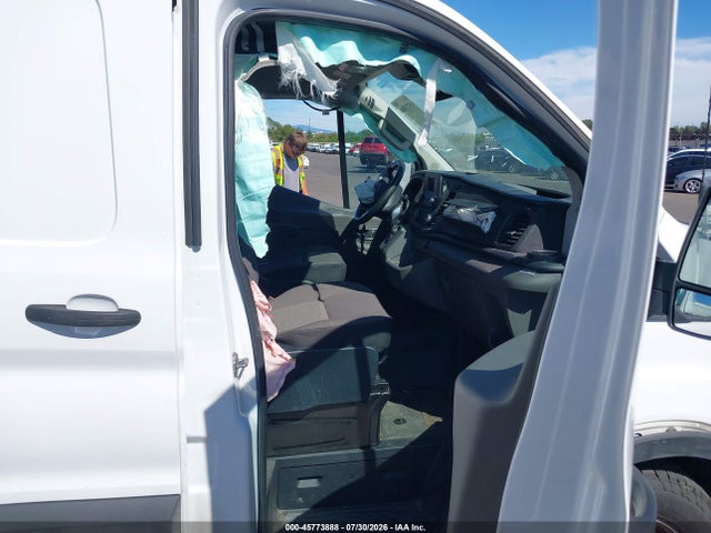 Ford Transit-150 2023 1FTYE1YG6PKB04583 Image 5