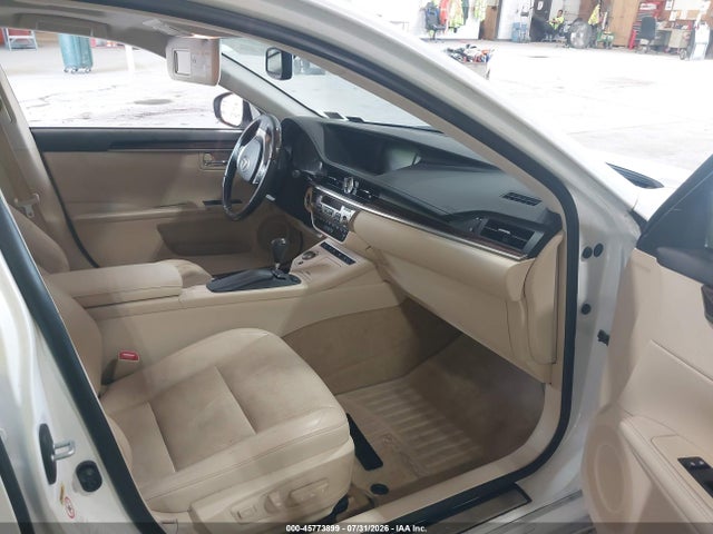 2015 Lexus Es 350 მანქანა იყიდება აუქციონზე, vin: JTHBK1GG7F2153871, აუქციონის ნომერი: 45773899