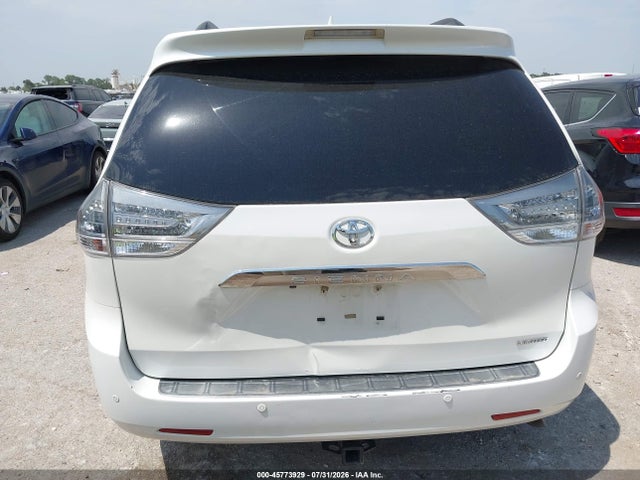 Продаж на аукціоні авто 2014 Toyota Sienna Limited V6 7 Passenger, vin: 5TDYK3DC1ES415058, номер лоту: 45773929