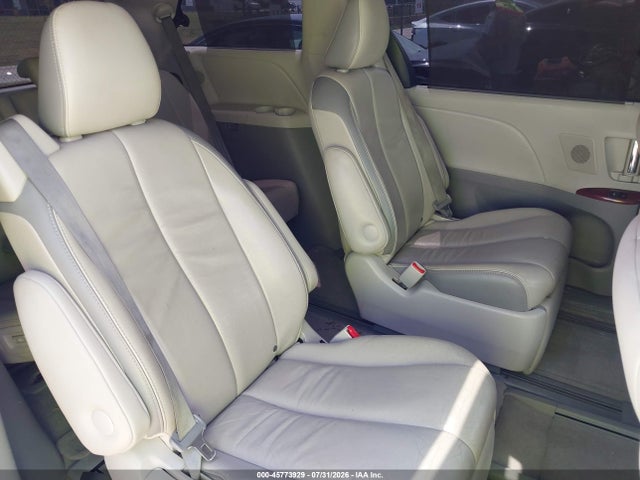 Продаж на аукціоні авто 2014 Toyota Sienna Limited V6 7 Passenger, vin: 5TDYK3DC1ES415058, номер лоту: 45773929