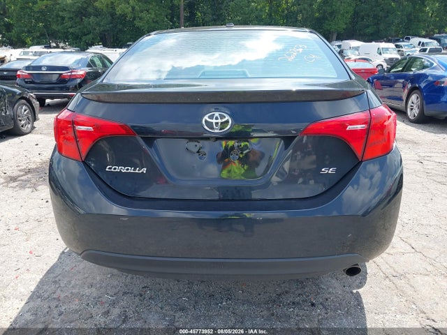 Продажа на аукционе авто 2018 Toyota Corolla Se, vin: 2T1BURHE8JC031554, номер лота: 45773952