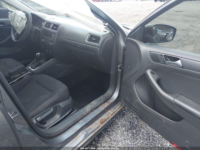 2014 Volkswagen Jetta 2.0l S მანქანა იყიდება აუქციონზე, vin: 3VW2K7AJ1EM320870, აუქციონის ნომერი: 45773966