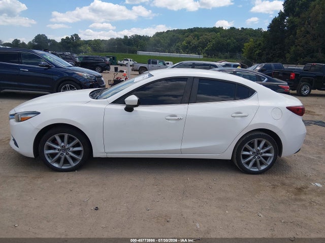 2017 Mazda Mazda3 Touring მანქანა იყიდება აუქციონზე, vin: 3MZBN1V70HM120618, აუქციონის ნომერი: 45773998