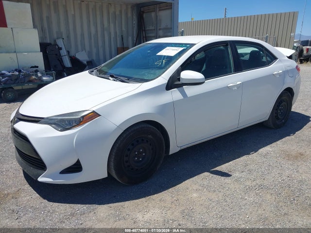 Toyota COROLLA LE 2017 2T1BURHE0HC912968 Image 2