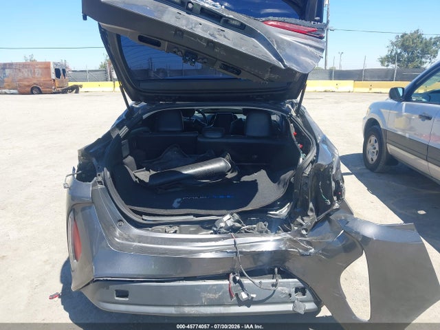 Toyota Prius Prime Premium 2018 JTDKARFP1J3084232 Image 17