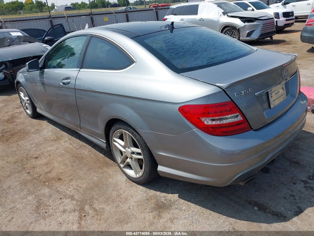 45774088 :رقم المزاد ، WDDGJ5HB3CF800524 vin ، 2012 Mercedes-benz C 350 Sport مزاد بيع