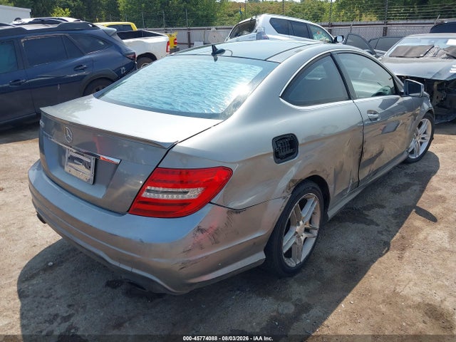 45774088 :رقم المزاد ، WDDGJ5HB3CF800524 vin ، 2012 Mercedes-benz C 350 Sport مزاد بيع