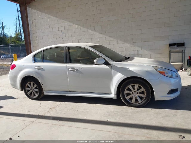 2011 Subaru Legacy 2.5i Premium მანქანა იყიდება აუქციონზე, vin: 4S3BMBC62B3212537, აუქციონის ნომერი: 45774120