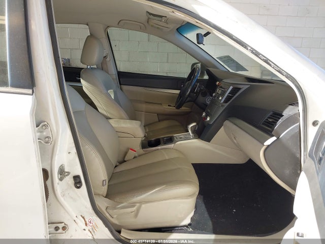 2011 Subaru Legacy 2.5i Premium მანქანა იყიდება აუქციონზე, vin: 4S3BMBC62B3212537, აუქციონის ნომერი: 45774120
