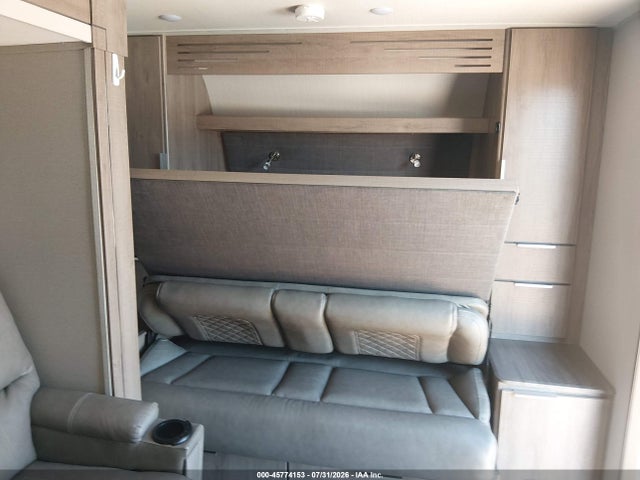 Grand Design Other 2021 573TE2221M3416452 Image 8