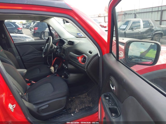 45774164 :رقم المزاد ، ZACCJBCT7GPD76713 vin ، 2016 Jeep Renegade Trailhawk مزاد بيع