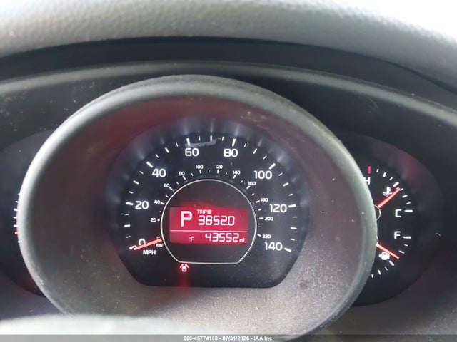 45774169 :رقم المزاد ، KNDJN2A23F7220671 vin ، 2015 Kia Soul مزاد بيع