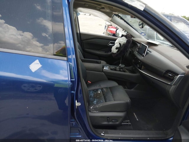 JN8AT3CA5MW024674 Nissan Rogue Sl Fwd
