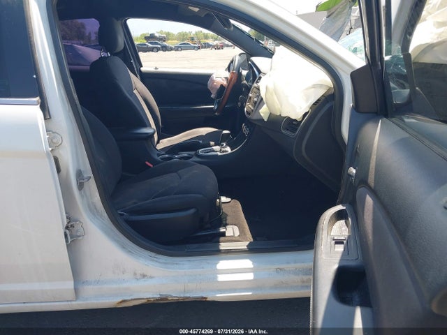 45774269 :رقم المزاد ، 1C3CCBABXDN735436 vin ، 2013 Chrysler 200 Lx مزاد بيع