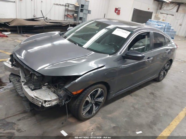 Honda Civic Touring 2016 2HGFC1F95GH641584 Image 2