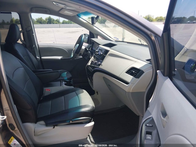 Aukcja sprzedaży 2011 Toyota Sienna Le V6, vin: 5TDKK3DC8BS013278, numer aukcji: 45774287