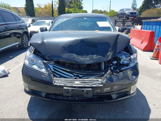 45774293 :رقم المزاد ، JTHBK1EG7B2421976 vin ، 2011 Lexus Es 350 مزاد بيع