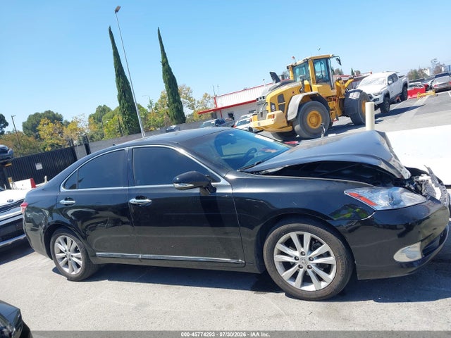 45774293 :رقم المزاد ، JTHBK1EG7B2421976 vin ، 2011 Lexus Es 350 مزاد بيع