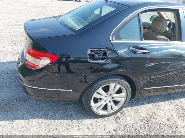 45774317 :رقم المزاد ، WDDGF81X38F191516 vin ، 2008 Mercedes-benz C 300 مزاد بيع