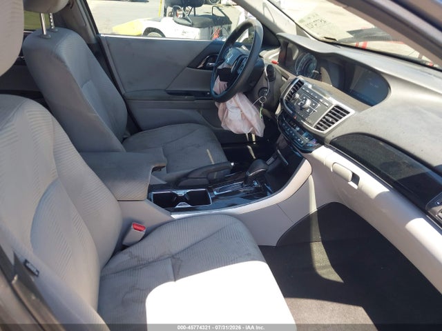 Honda ACCORD LX 2017 1HGCR2F39HA132486 Image 5