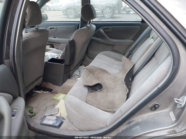 45774323 :رقم المزاد ، 4T1BG22K2YU696729 vin ، 2000 Toyota Camry Le مزاد بيع