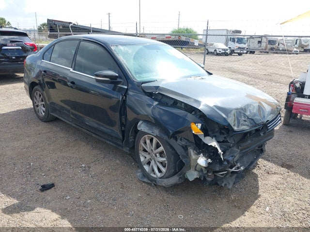 2013 Volkswagen Jetta 2.5l Se მანქანა იყიდება აუქციონზე, vin: 3VWDX7AJ9DM357173, აუქციონის ნომერი: 45774339