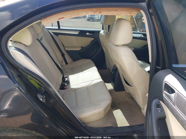 45774339 :رقم المزاد ، 3VWDX7AJ9DM357173 vin ، 2013 Volkswagen Jetta 2.5l Se مزاد بيع
