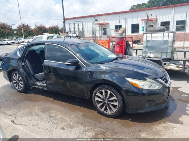 2017 Nissan Altima 2.5 Sl მანქანა იყიდება აუქციონზე, vin: 1N4AL3AP1HC198628, აუქციონის ნომერი: 45774341