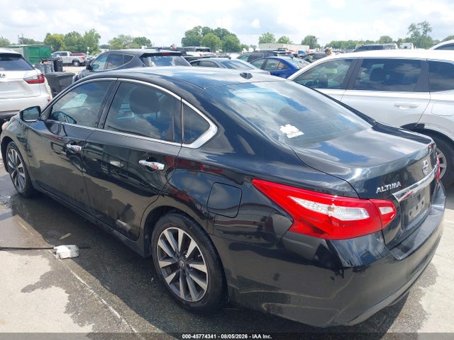 2017 Nissan Altima 2.5 Sl მანქანა იყიდება აუქციონზე, vin: 1N4AL3AP1HC198628, აუქციონის ნომერი: 45774341