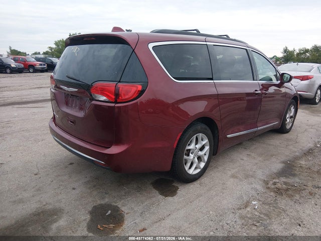 Chrysler Pacifica Touring-l 2017 2C4RC1BG5HR592401 Image 4
