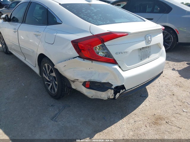 45774371 :رقم المزاد ، 19XFC2F77JE014066 vin ، 2018 Honda Civic Ex مزاد بيع